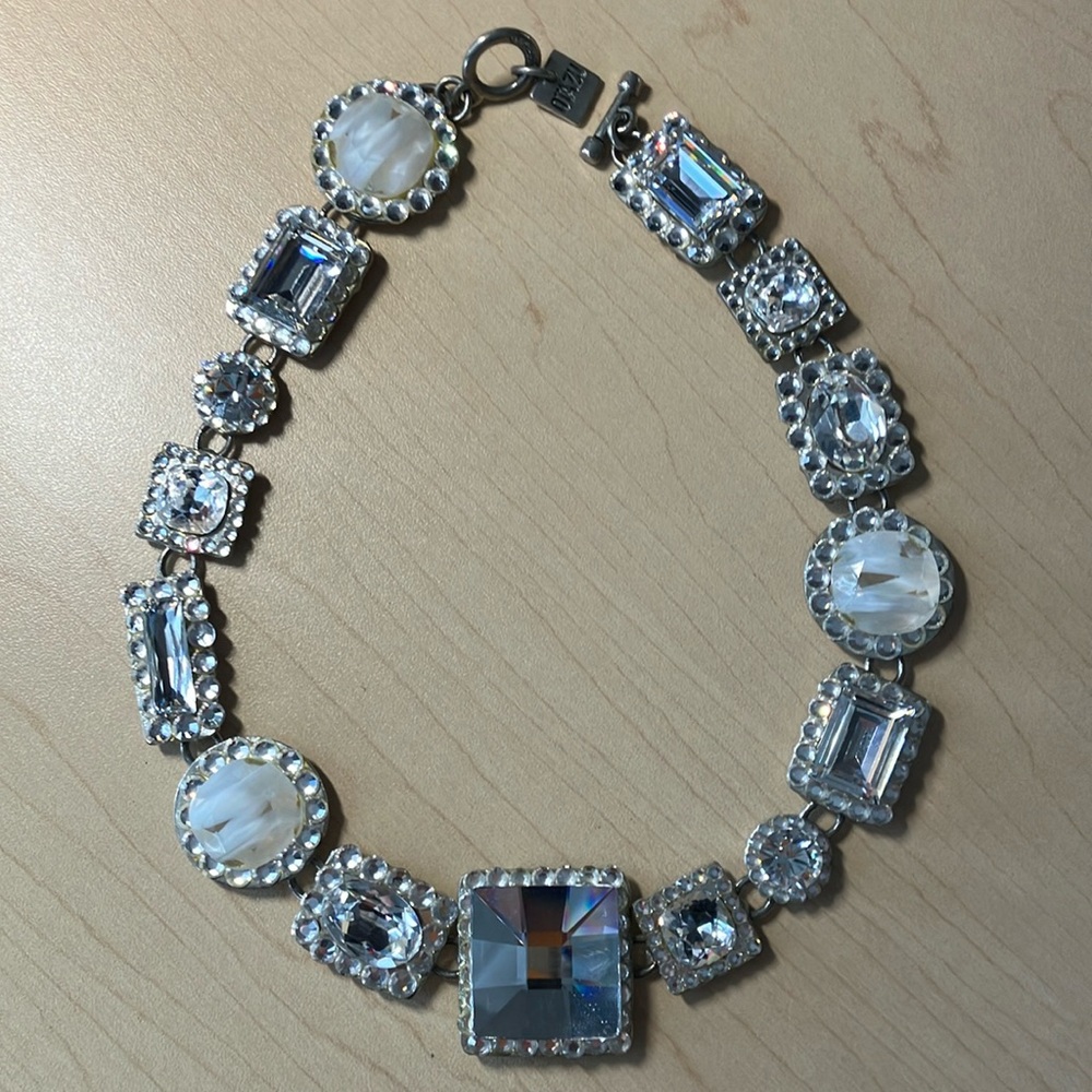 Otazu necklace